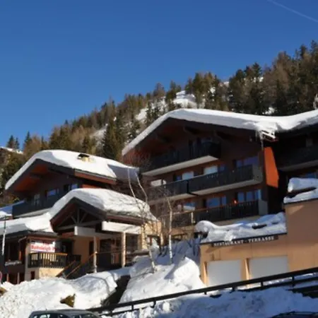 Chalet Hotel Rhododendrons 3*